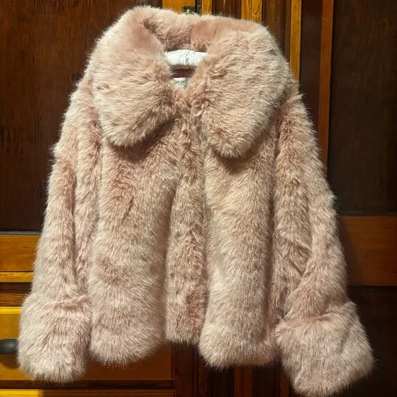 On 34th Collared Silver Pink Faux-Fur Jacket Size XL NWT - Picture 1 of 11